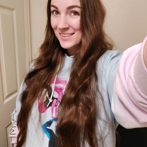 Meet your Posher, Tyger - Picture 2 of 2